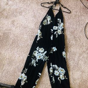 FOREVER 21 FLOWER JUMPER